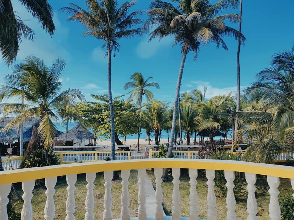 Lulu Beach Hotel Corn Island Exterior photo